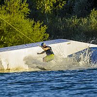 2016-08-23 19-32-05-8