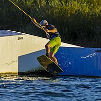 2016-08-23 19-38-55-4
