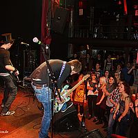 2013-12-20 21-59-59
