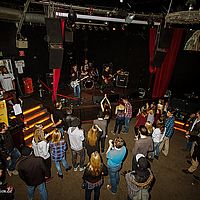 2013-12-20 22-06-07
