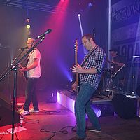 2014-01-24 21-33-53