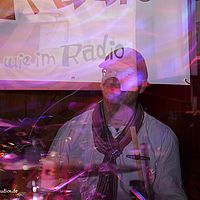 2014-11-08 21-17-41