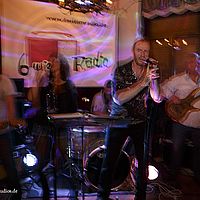 2014-11-08 21-20-35