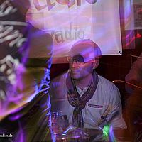 2014-11-08 21-29-54