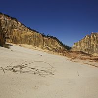2015-04-13 12-51-29