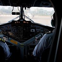2013-04-28 06-08-28