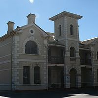 2009-04-12 13-39-24