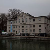 2012-03-12 17-52-28