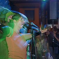 2016-02-06 22-19-39