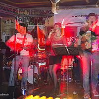 2015-03-14 22-51-05