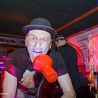 2015-03-14 23-25-07