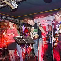 2015-03-14 23-46-41