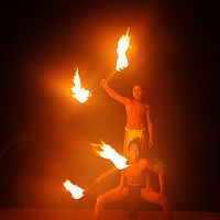Spiel mit dem Feuer A4-Format